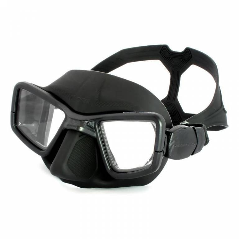 tekst storhedsvanvid Brace Spearfisherman.com - Omer Umberto Pelizzari Freediving Mask UP-M1